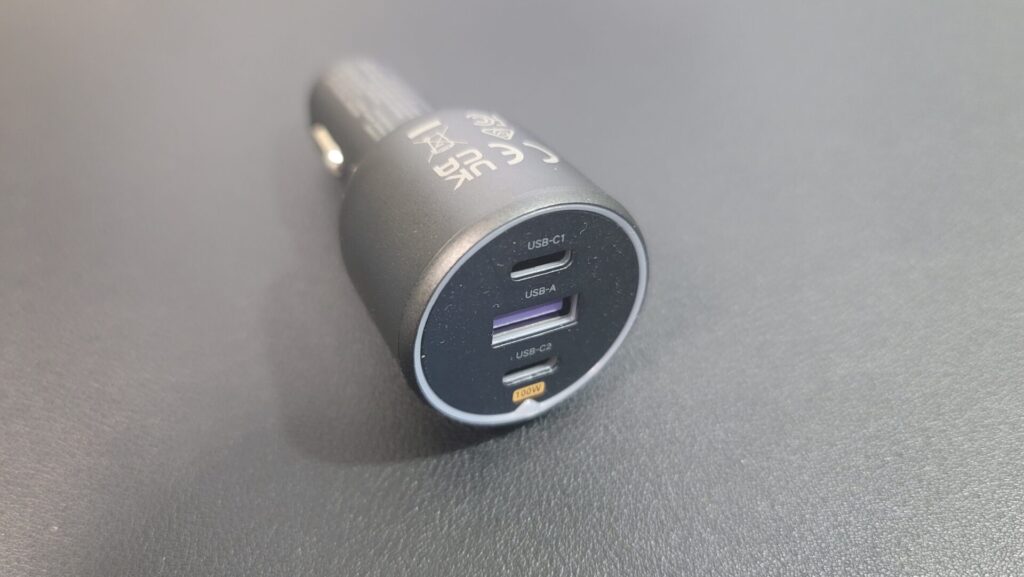 UGREEN 130W シガーソケット usb-c カーチャージャー 3ポート