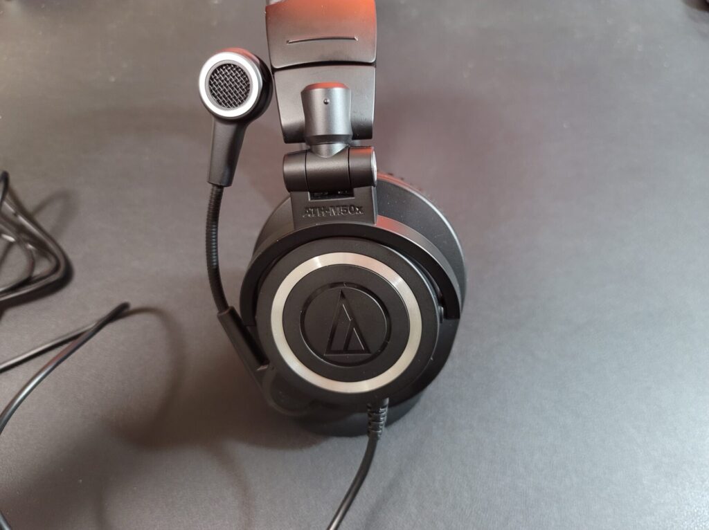 ATH-M50xSTS-USBブームマイクON状態