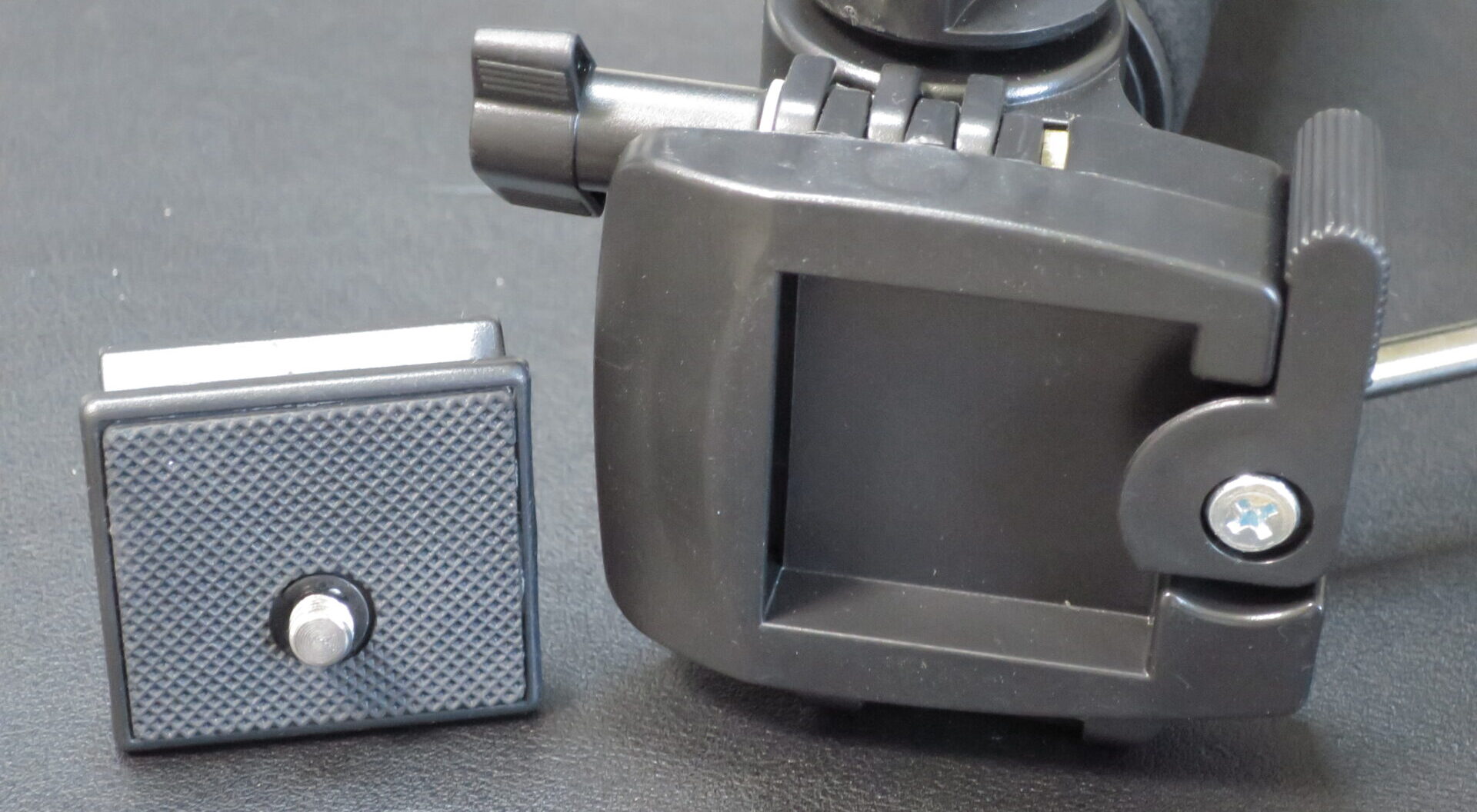 ハクバ WT-1006 一脚のクイックシュー部分