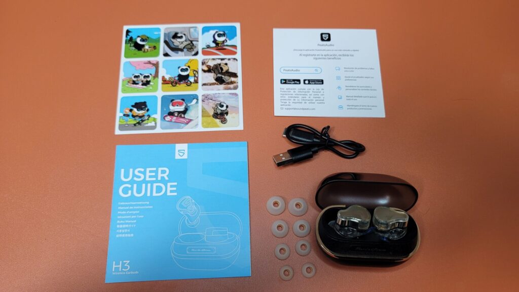 SOUNDPEATS H3同梱物を並べた