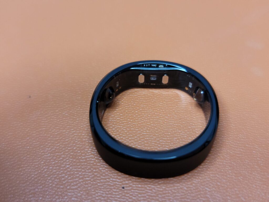 RingConn本体内側