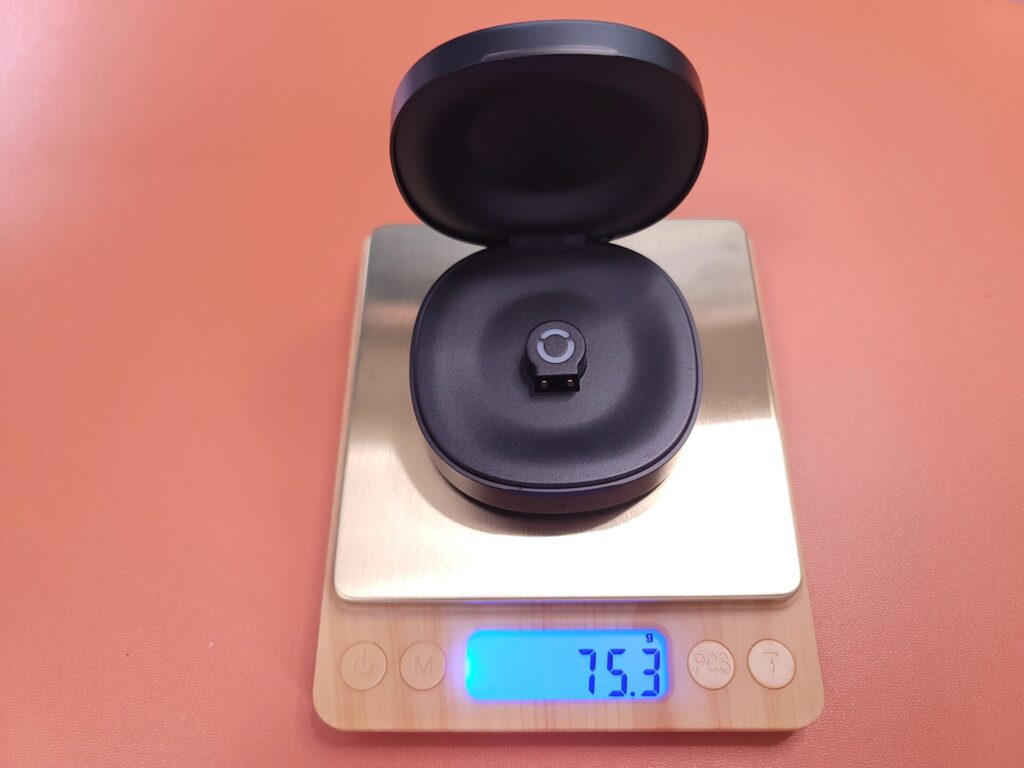 RingConn Gen 3の充電ケースを秤に乗せて計測